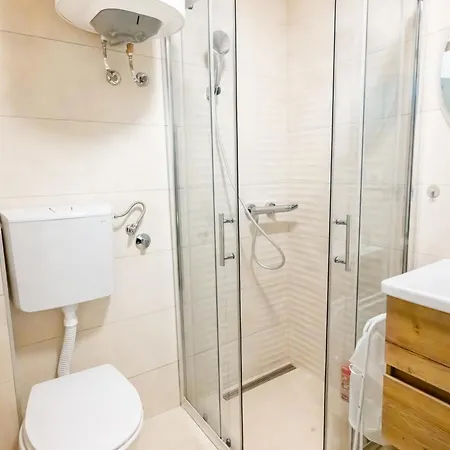 Amber Apartman
